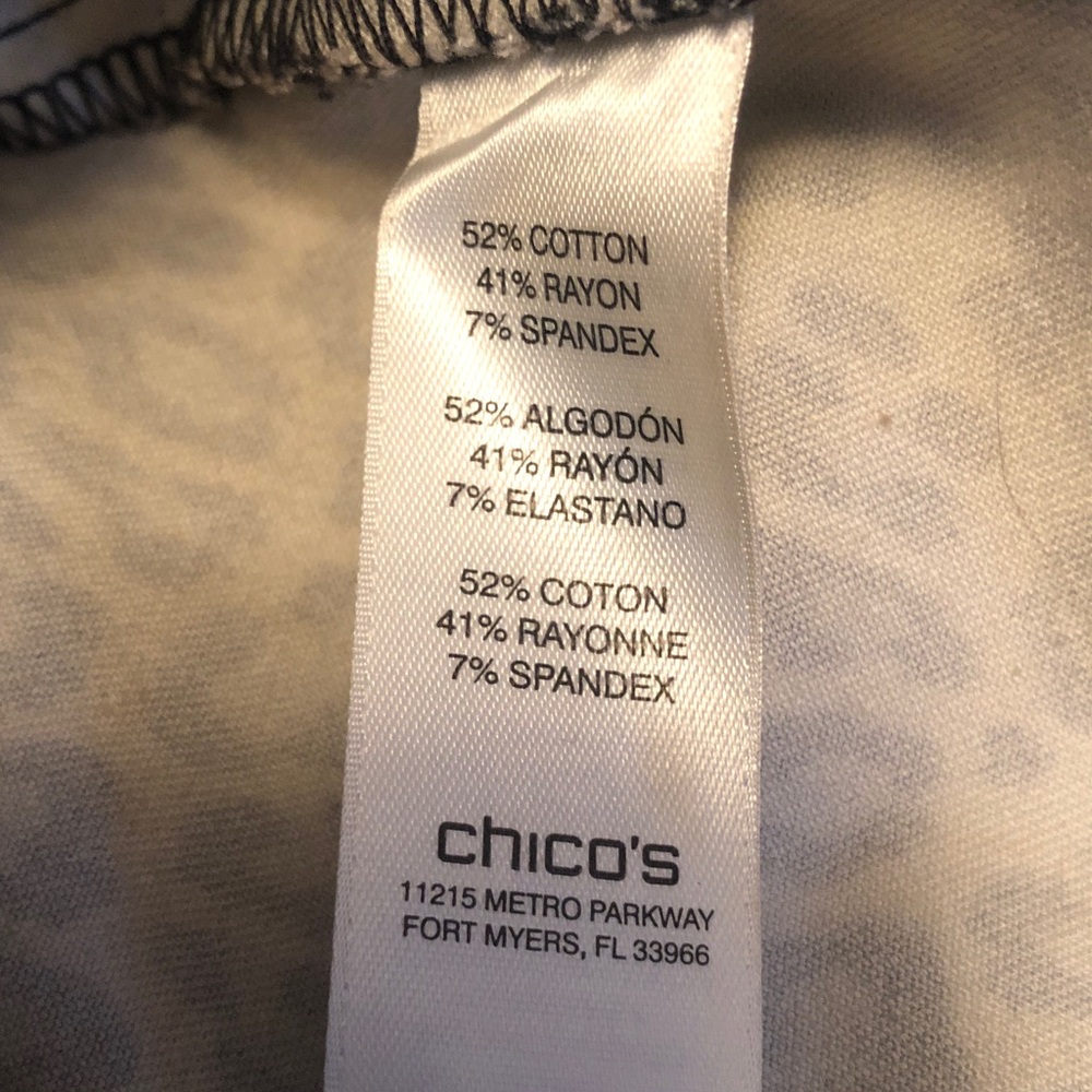 NWOT Leopard Print Button-Up Jacket - image 6